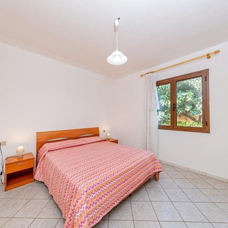 Appartamento Residenziale Trilocale 6 Posti Letto Via Sardegna San Teodoro San Teodoro  Extérieur photo