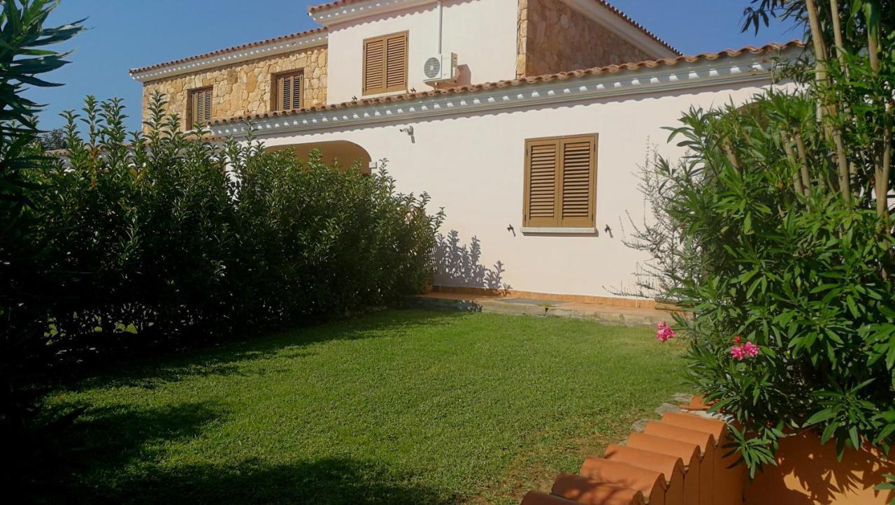 Appartamento Residenziale Trilocale 6 Posti Letto Via Sardegna San Teodoro San Teodoro  Extérieur photo
