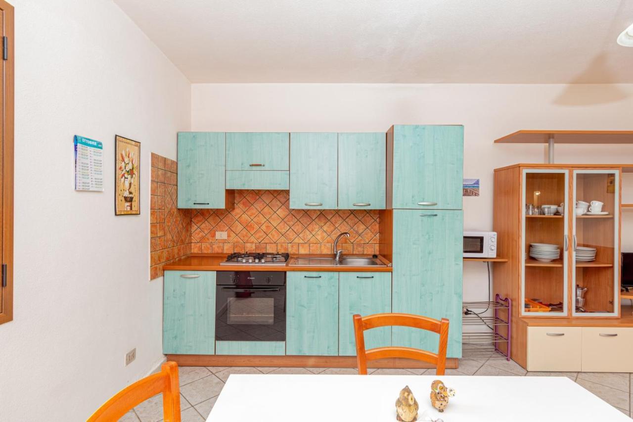 Appartamento Residenziale Trilocale 6 Posti Letto Via Sardegna San Teodoro San Teodoro  Extérieur photo