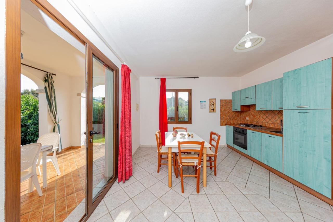 Appartamento Residenziale Trilocale 6 Posti Letto Via Sardegna San Teodoro San Teodoro  Extérieur photo