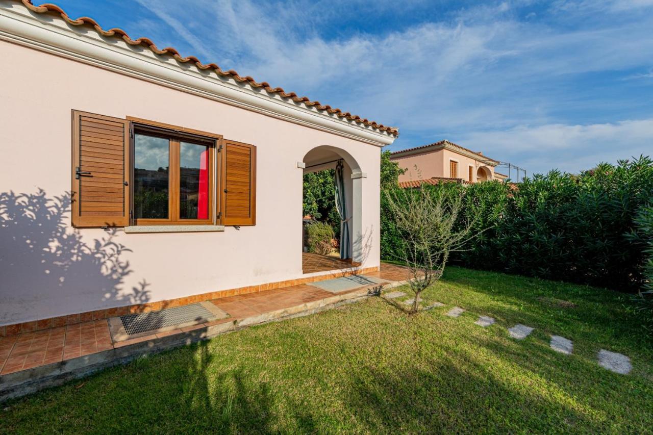 Appartamento Residenziale Trilocale 6 Posti Letto Via Sardegna San Teodoro San Teodoro  Extérieur photo