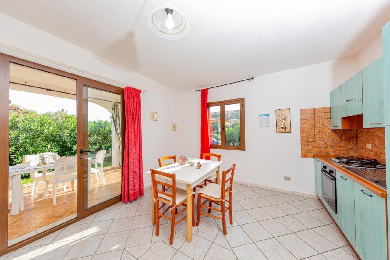 Appartamento Residenziale Trilocale 6 Posti Letto Via Sardegna San Teodoro San Teodoro  Extérieur photo