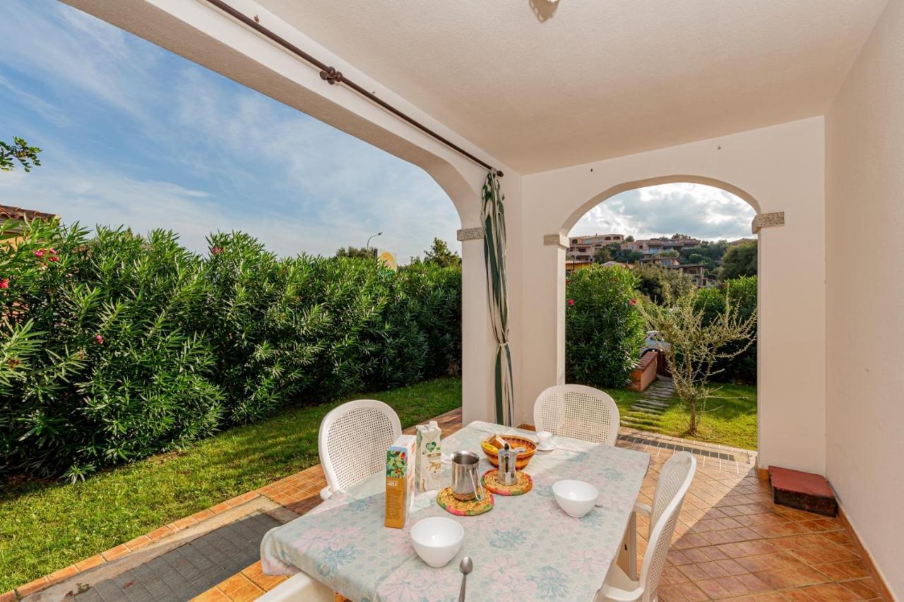 Appartamento Residenziale Trilocale 6 Posti Letto Via Sardegna San Teodoro San Teodoro  Extérieur photo