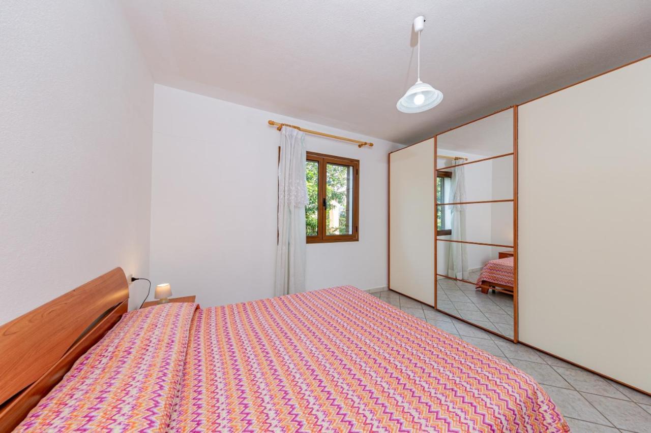 Appartamento Residenziale Trilocale 6 Posti Letto Via Sardegna San Teodoro San Teodoro  Extérieur photo